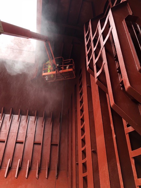 cargo ship hull cleaning three ocean maritime wa