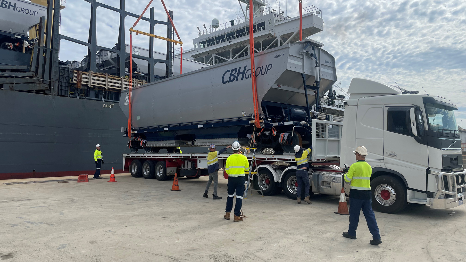Discharge of Project and Breakbulk Cargo